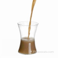 شرب فنجان قهوة قابل للتحلل